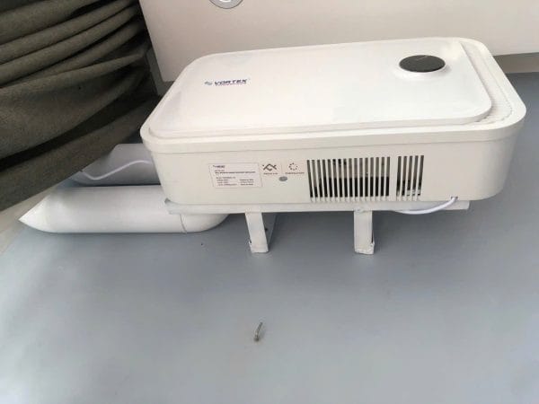 Máy cấp khí tươi lọc không khí gắn tường VORTEX FRESHBOX 110S