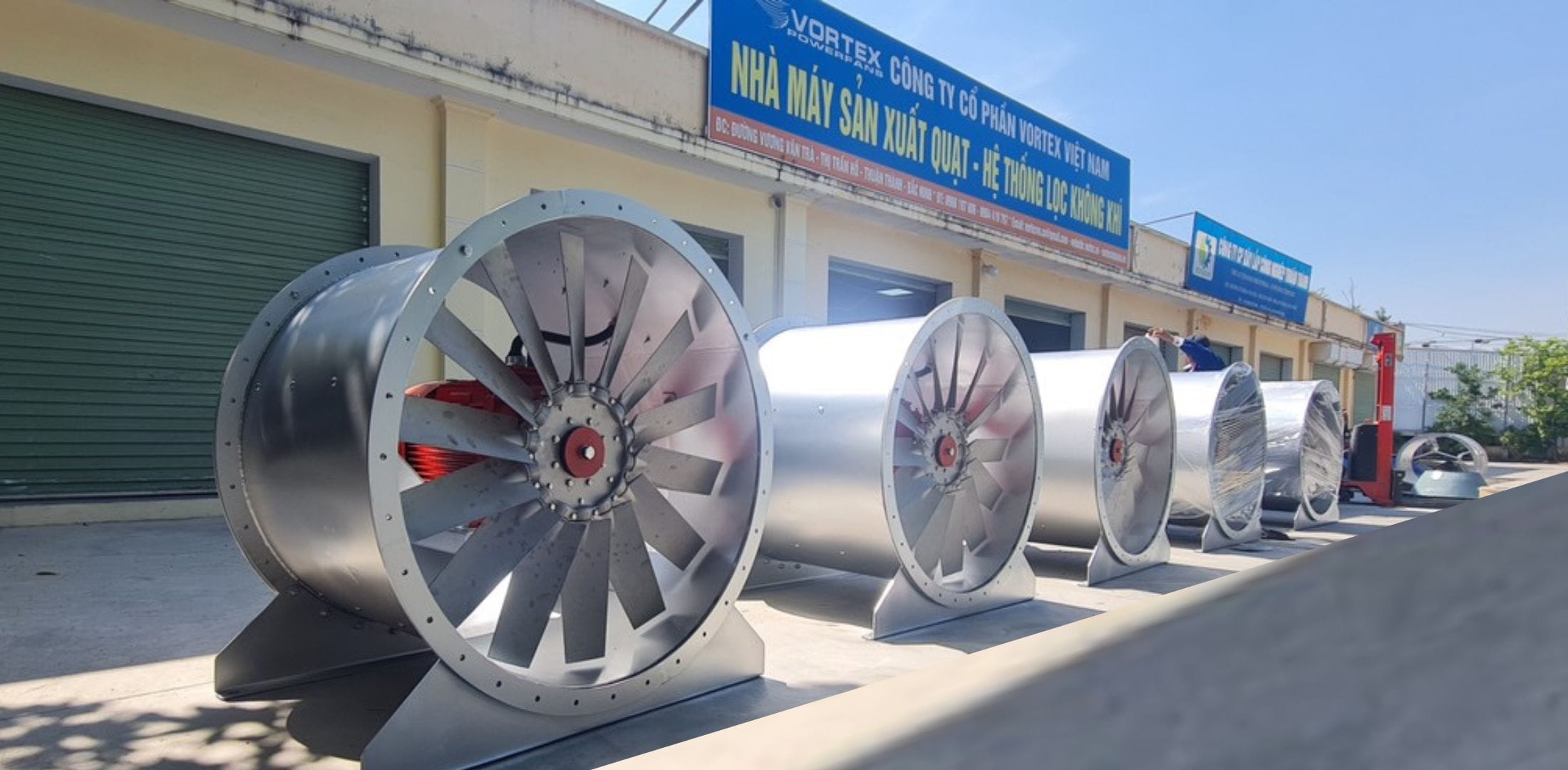 Nha May San Xuat Quat Cong Nghiep