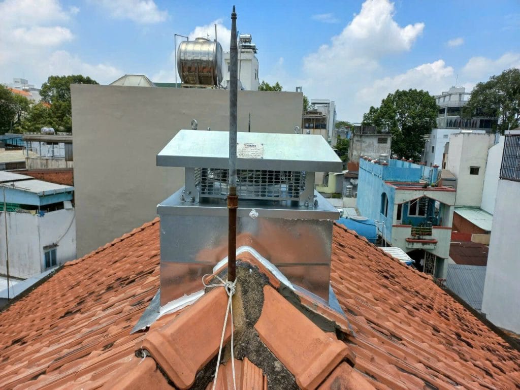 thi cong quat mai gieng troi 2