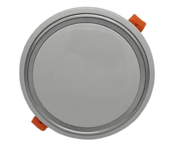 Cua dia tron 01