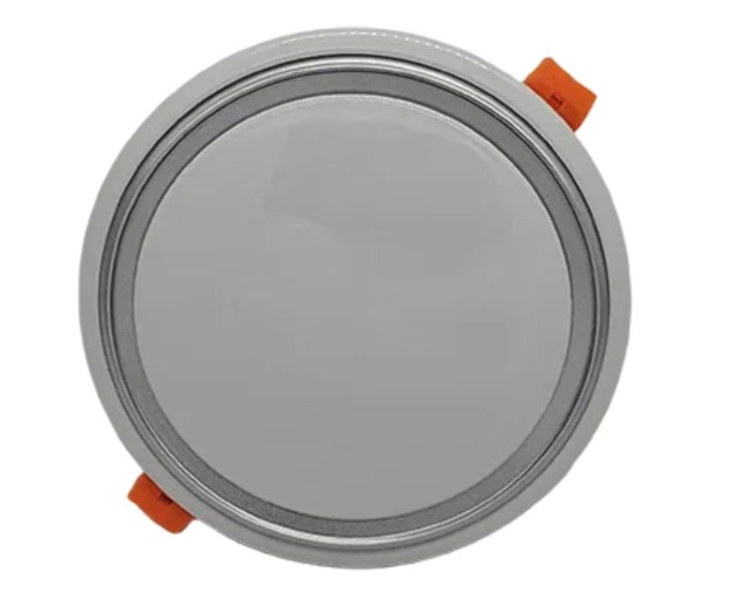 Cua dia tron 01